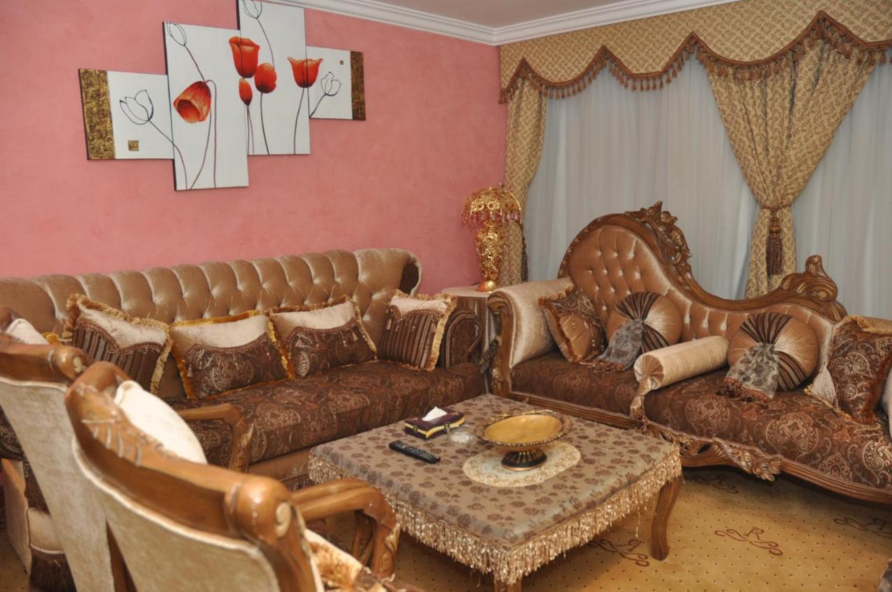 Hotel Di-Palace Riyadh Bagian luar foto