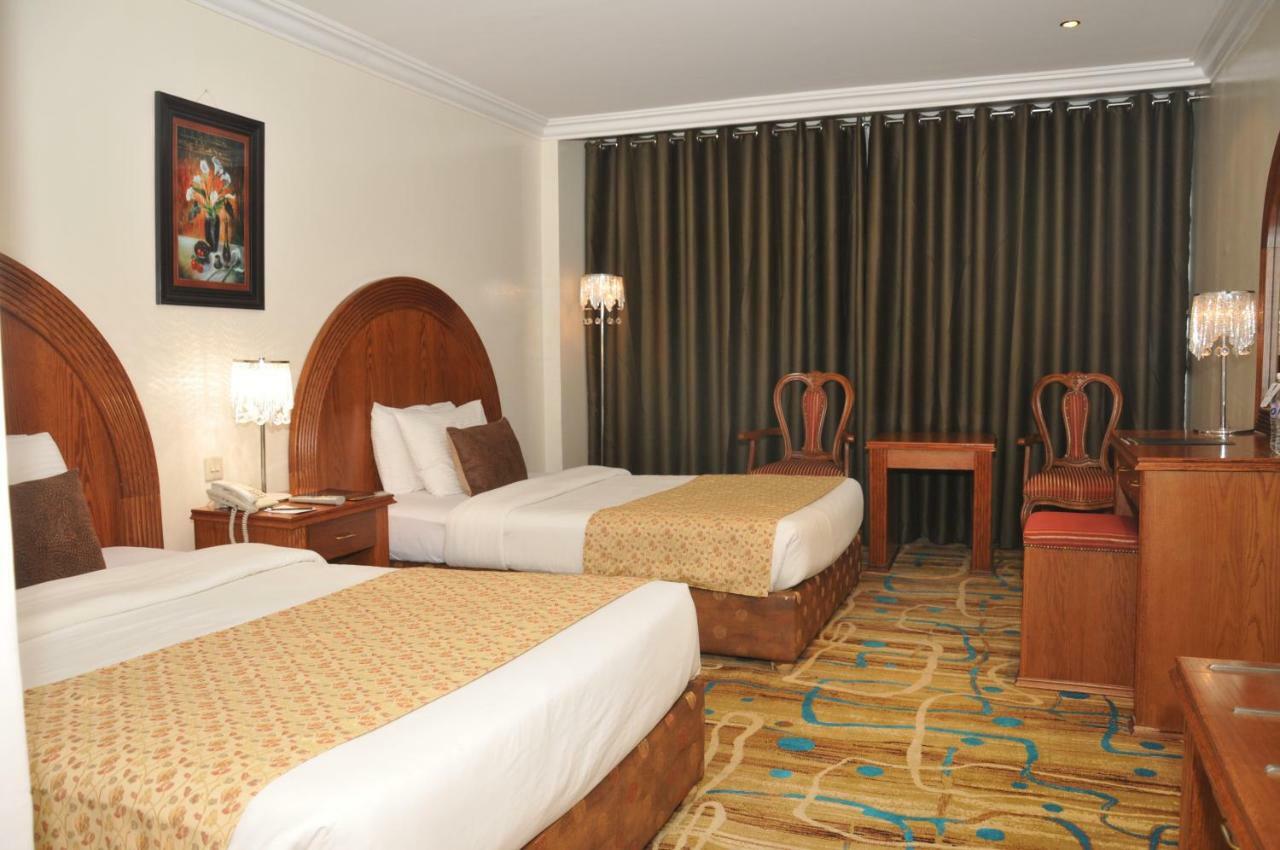 Hotel Di-Palace Riyadh Bagian luar foto